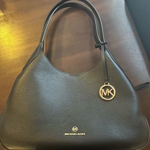 Michael Kors Large Kelsey Shoulder Tote